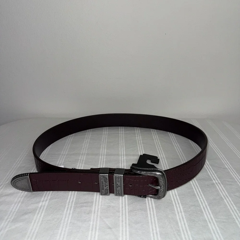 True Religion Western Belt Brown Crocodile Embossed Silver Buckle Tip Size 36